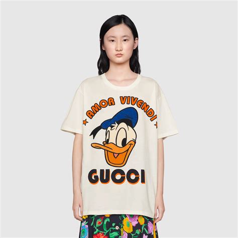 disney gucci donald duck.